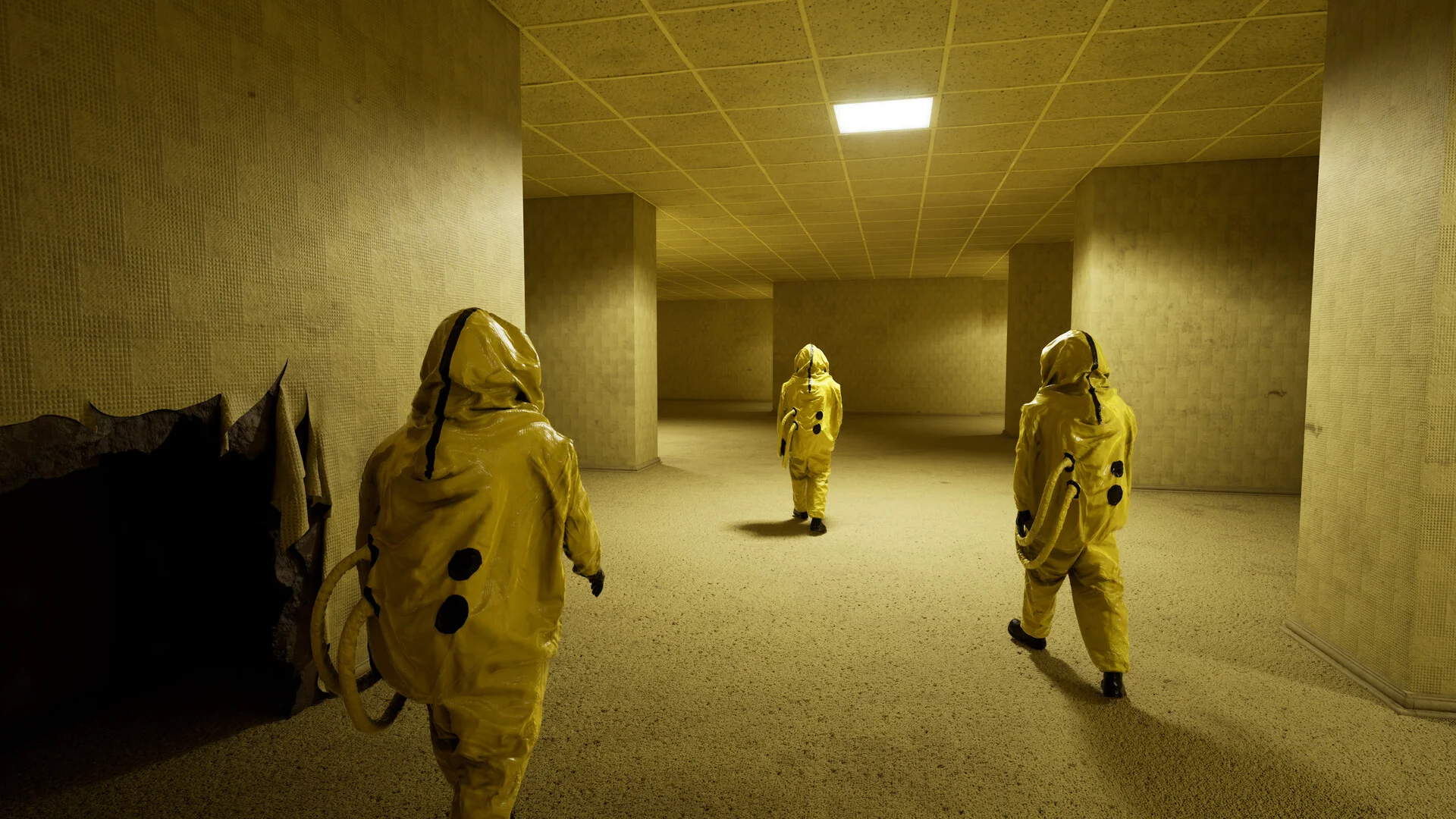 Backrooms: Escape Together screenshot 13